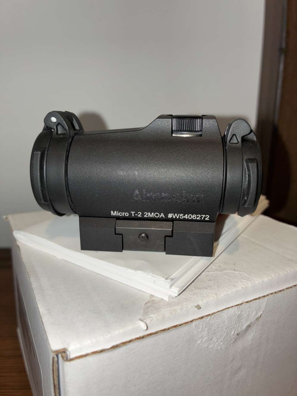 Aimpoint t-2 2 moa acet red dot-img-1