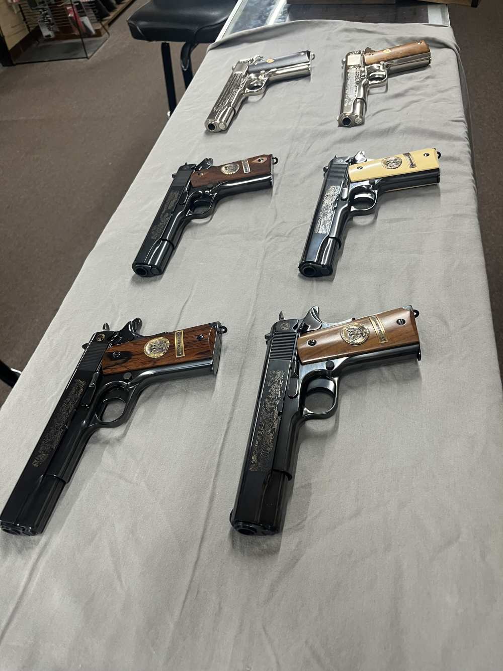 Colt World War Commemorative 1911 6 Gun set-img-0