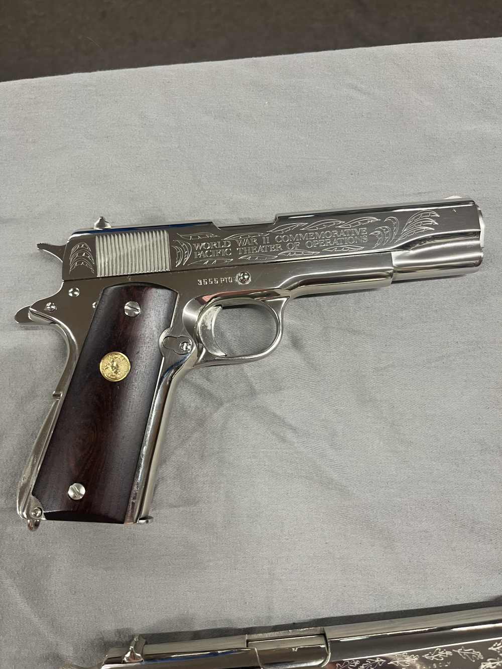 Colt World War Commemorative 1911 6 Gun set-img-12
