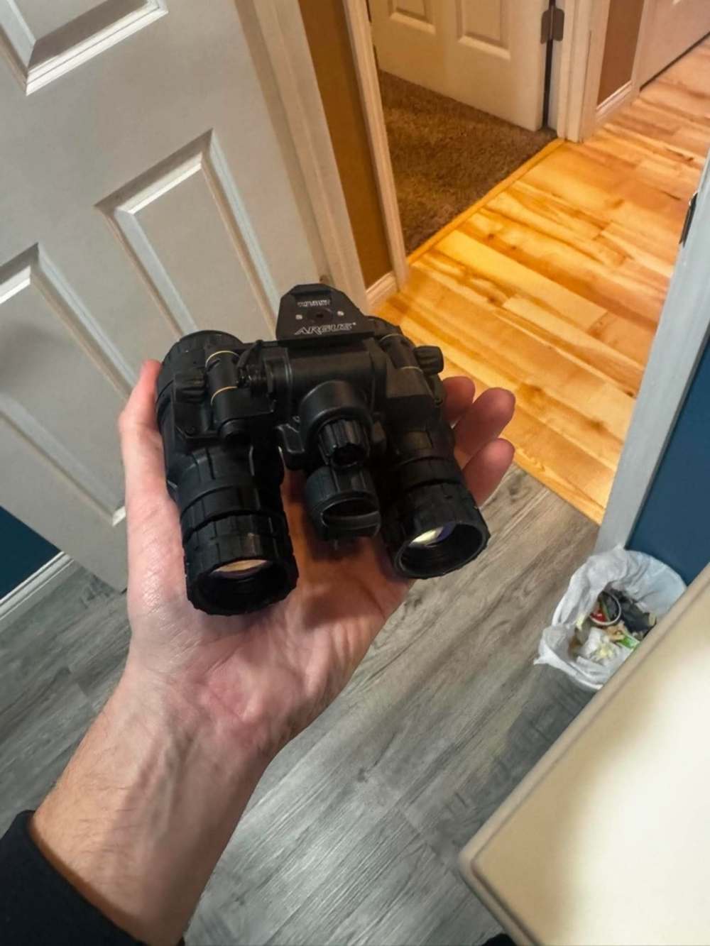 ARGUS BNVD-1431 MK II Dual-Tube Night Vision Package-img-0