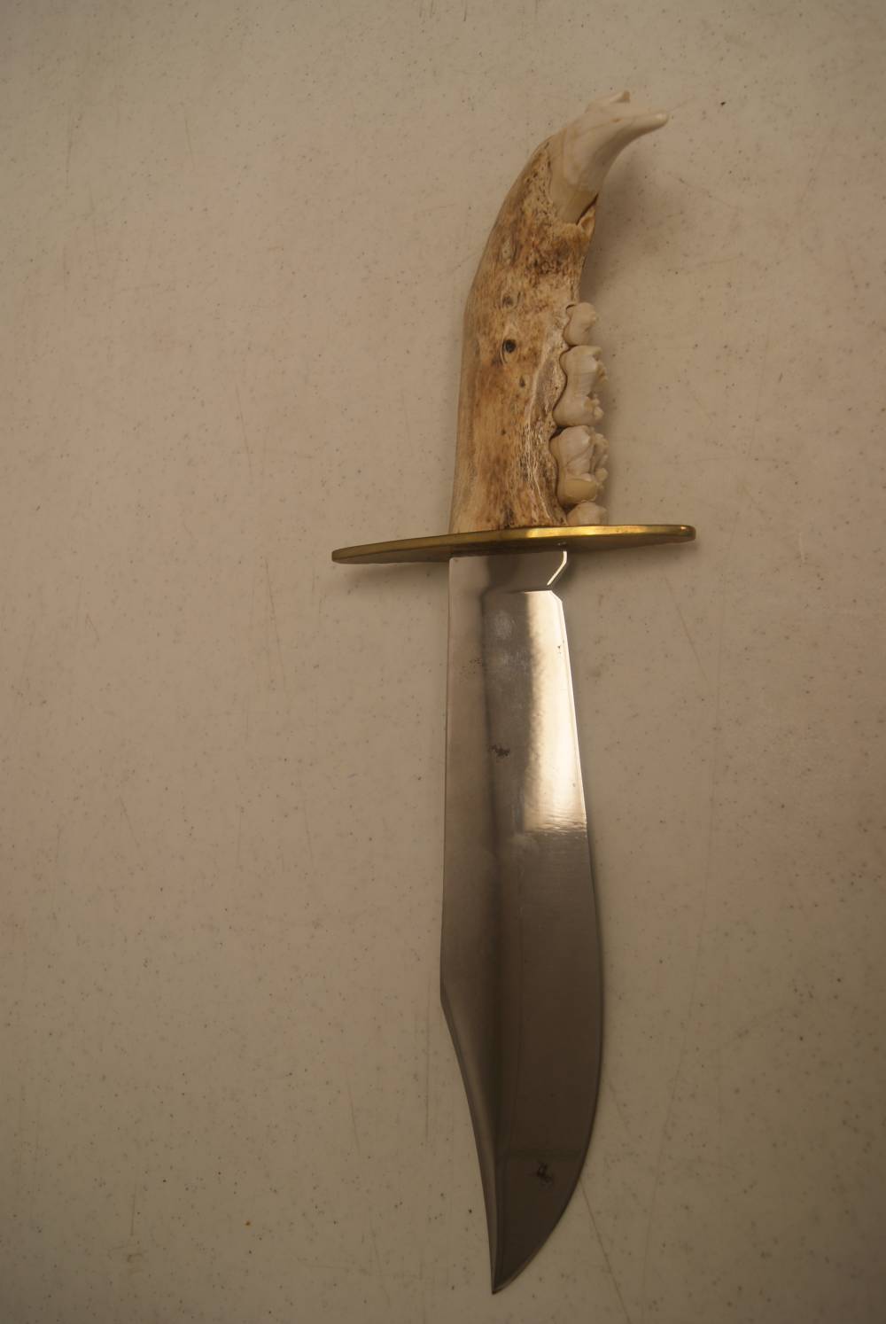 HAND MADE HUNTING KNIVE WITH JAW HANDLE-img-9