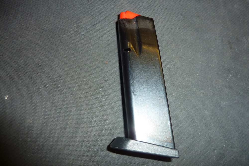 EAA Witness 8 round .45 ACP steel magazine.-img-2