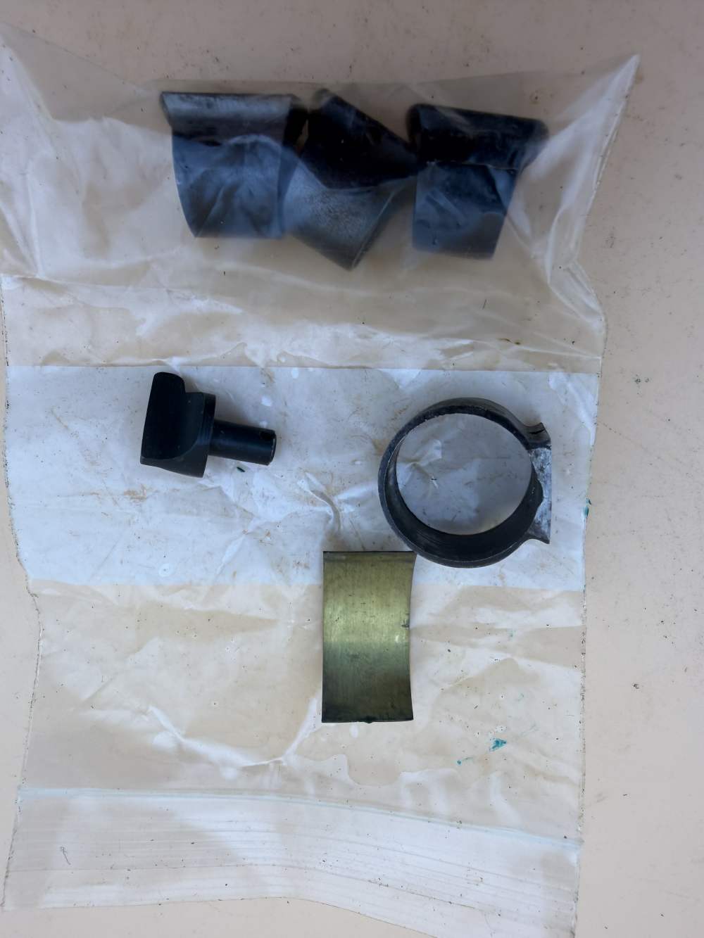 LARGE Lot of WINCHESTER Lever Action Small Parts-img-20