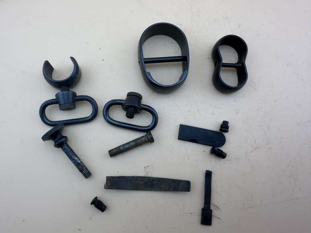 LARGE Lot of WINCHESTER Lever Action Small Parts-img-21