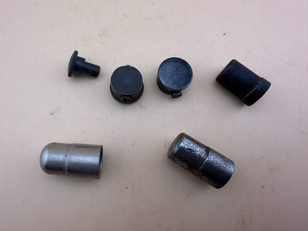 LARGE Lot of WINCHESTER Lever Action Small Parts-img-4