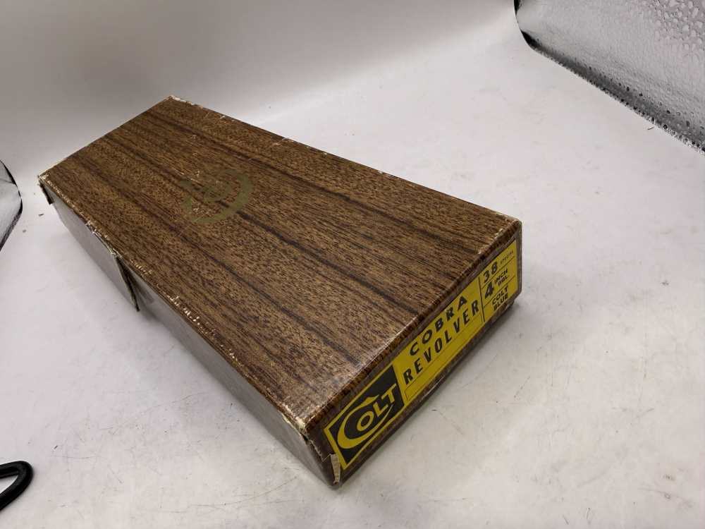 Colt Cobra First Issue Double Action Revolver original Box manual Mint 1964-img-34