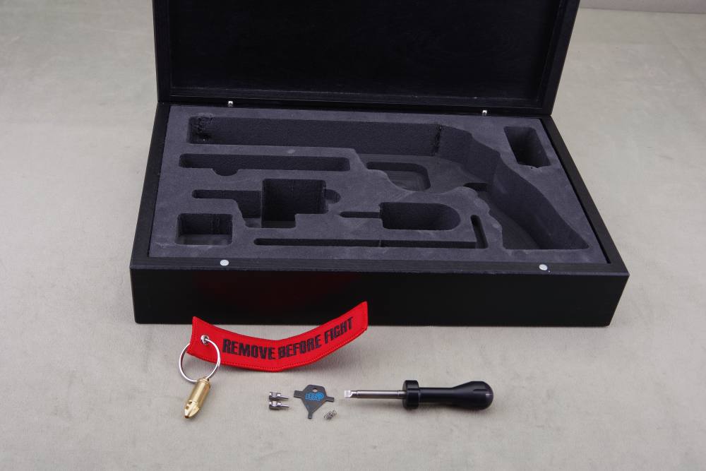 Exceptional & Scarce 2020 Korth Classic 44 Mag 6'' Black DLC 100% NIB-img-7