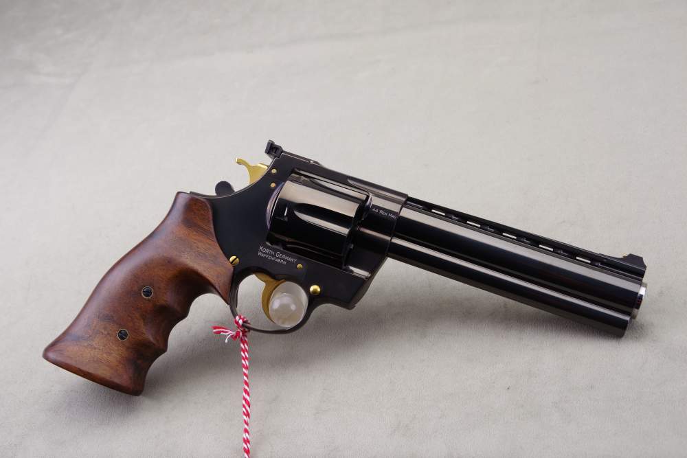 Exceptional & Scarce 2020 Korth Classic 44 Mag 6'' Black DLC 100% NIB-img-16