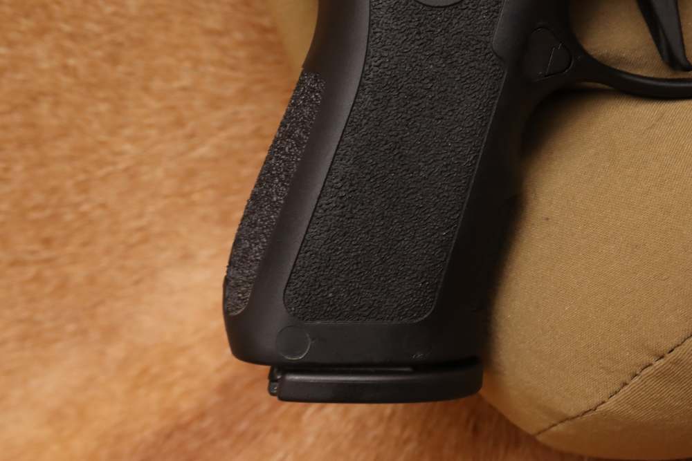 Sig Sauer P320C RXP 9mm 3.9" Semi-Automatic Pistol w/ Romeo1Pro-img-2