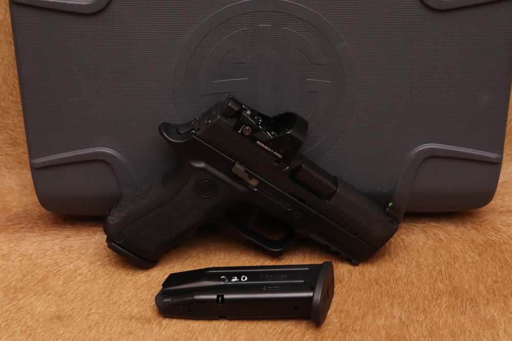 Sig Sauer P320C RXP 9mm 3.9" Semi-Automatic Pistol w/ Romeo1Pro-img-0