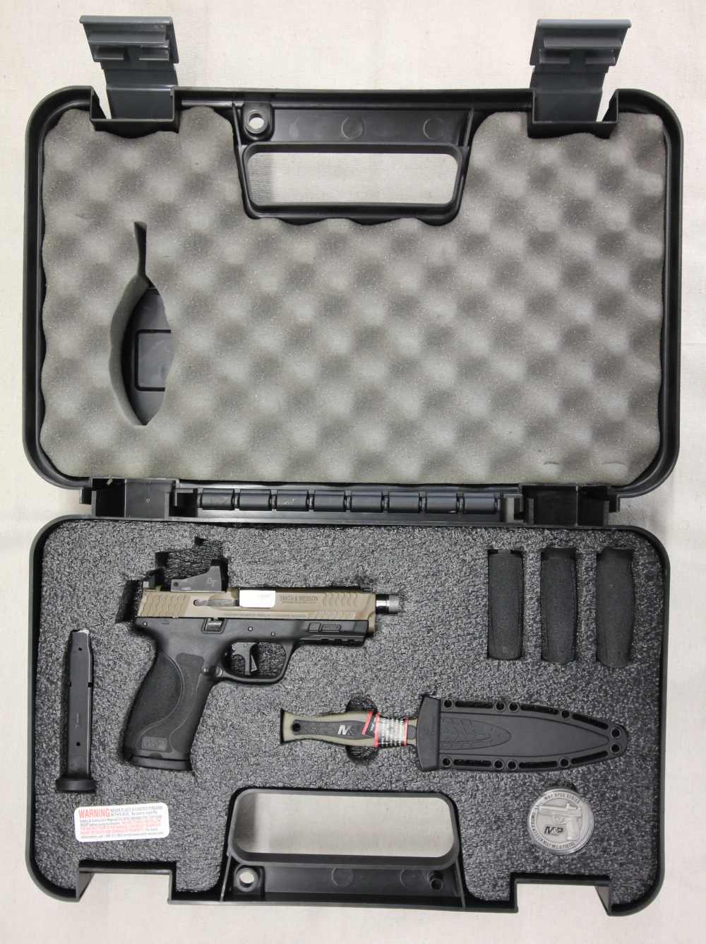 Smith & Wesson M&P 2.0 9mm Flat Dark Earth (FDE) Spec Series Kit, 4.6" -img-0