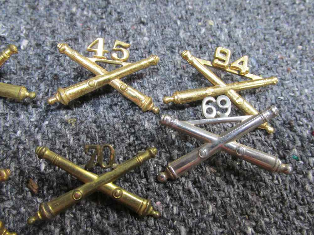 10 ASSORTED U.S. ARMY FIELD ARTILLERY COLLAR INSIGNIAS; 69th-223rd-94th-45-img-1