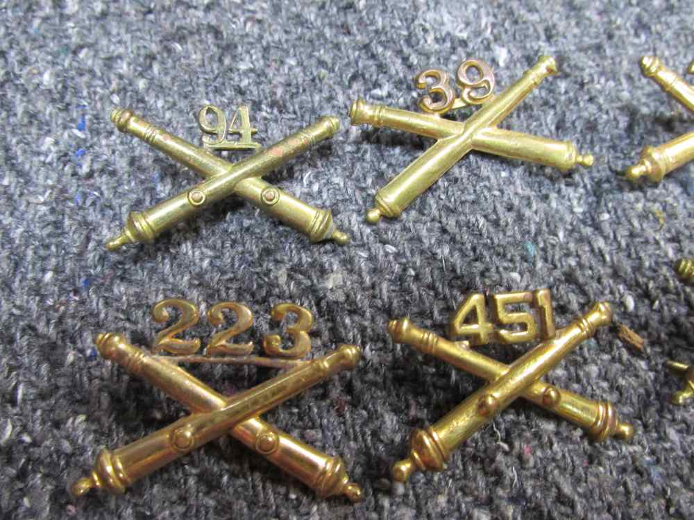 10 ASSORTED U.S. ARMY FIELD ARTILLERY COLLAR INSIGNIAS; 69th-223rd-94th-45-img-2