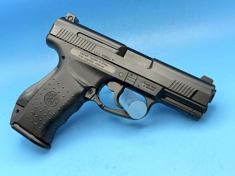 Smith & Wesson SW99 9mm S&W Walther P99-img-4