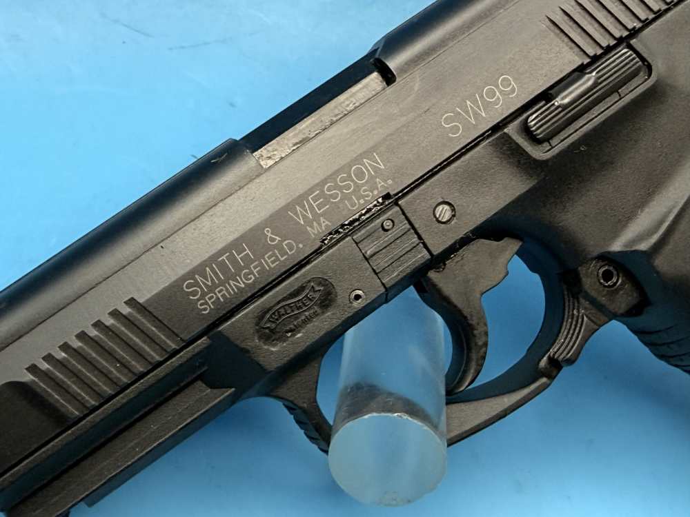 Smith & Wesson SW99 9mm S&W Walther P99-img-1