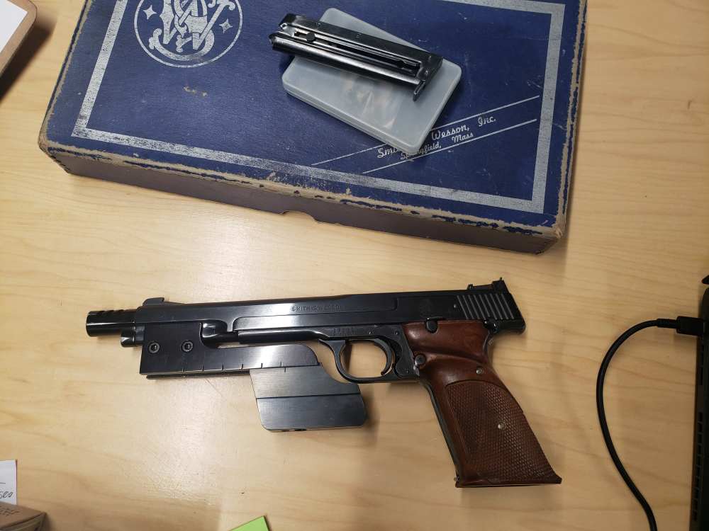 Superb 1959 S&W 41 22lr Match Weight Boxed Muzzle Brake-img-1
