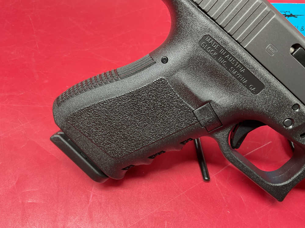 Glock 23 GEN3 .40 S&W 4” G23 Gen 3 -img-11