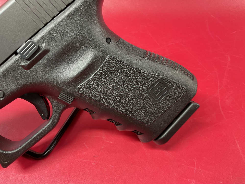 Glock 23 GEN3 .40 S&W 4” G23 Gen 3 -img-2