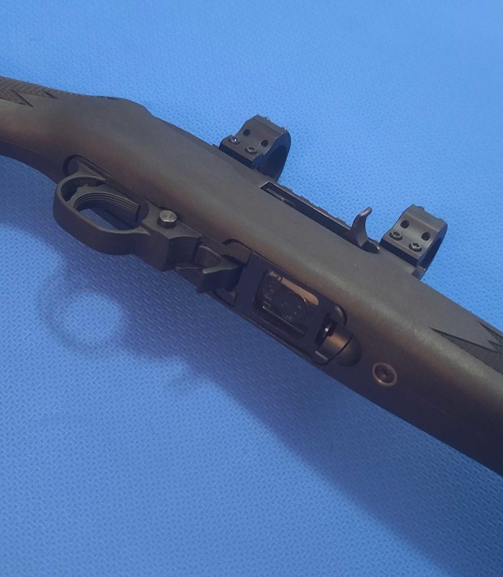 Ruger 10/22 .22lr 18.5" 1022 01151 carbine with scope bases and mount model-img-7