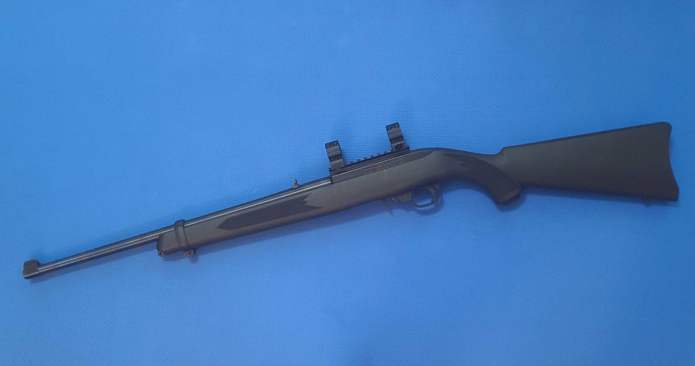 Ruger 10/22 .22lr 18.5" 1022 01151 carbine with scope bases and mount model-img-1