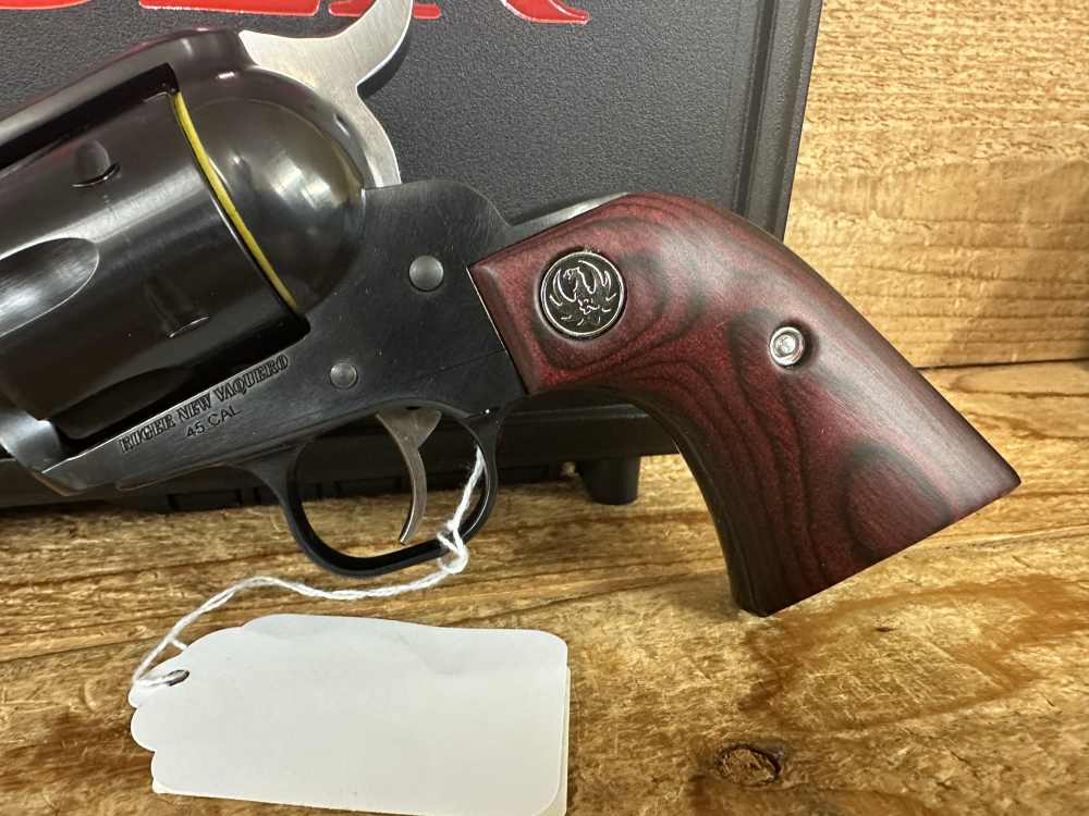 Ruger Vaquero 45 Colt 5.5" Barrel Fixed Sight Revolver 5101-img-1
