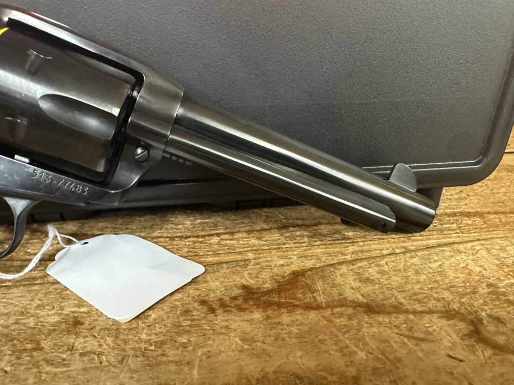 Ruger Vaquero 45 Colt 5.5" Barrel Fixed Sight Revolver 5101-img-7