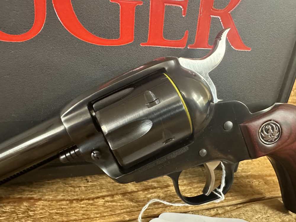 Ruger Vaquero 45 Colt 5.5" Barrel Fixed Sight Revolver 5101-img-2