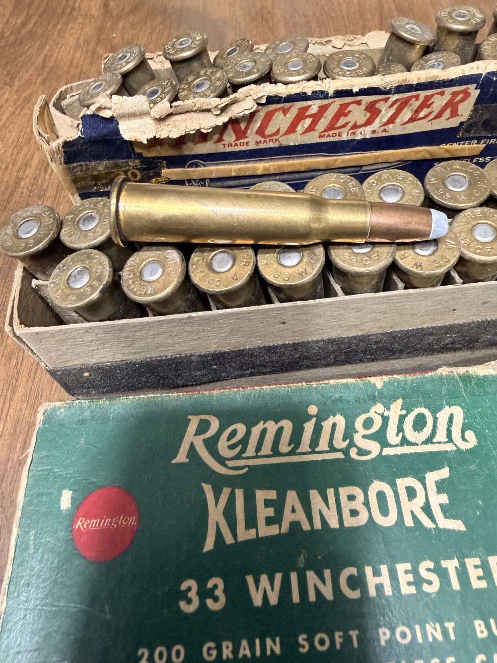 36 Rounds of Vintage 33 WCF 33 Winchester Cartridges-img-5