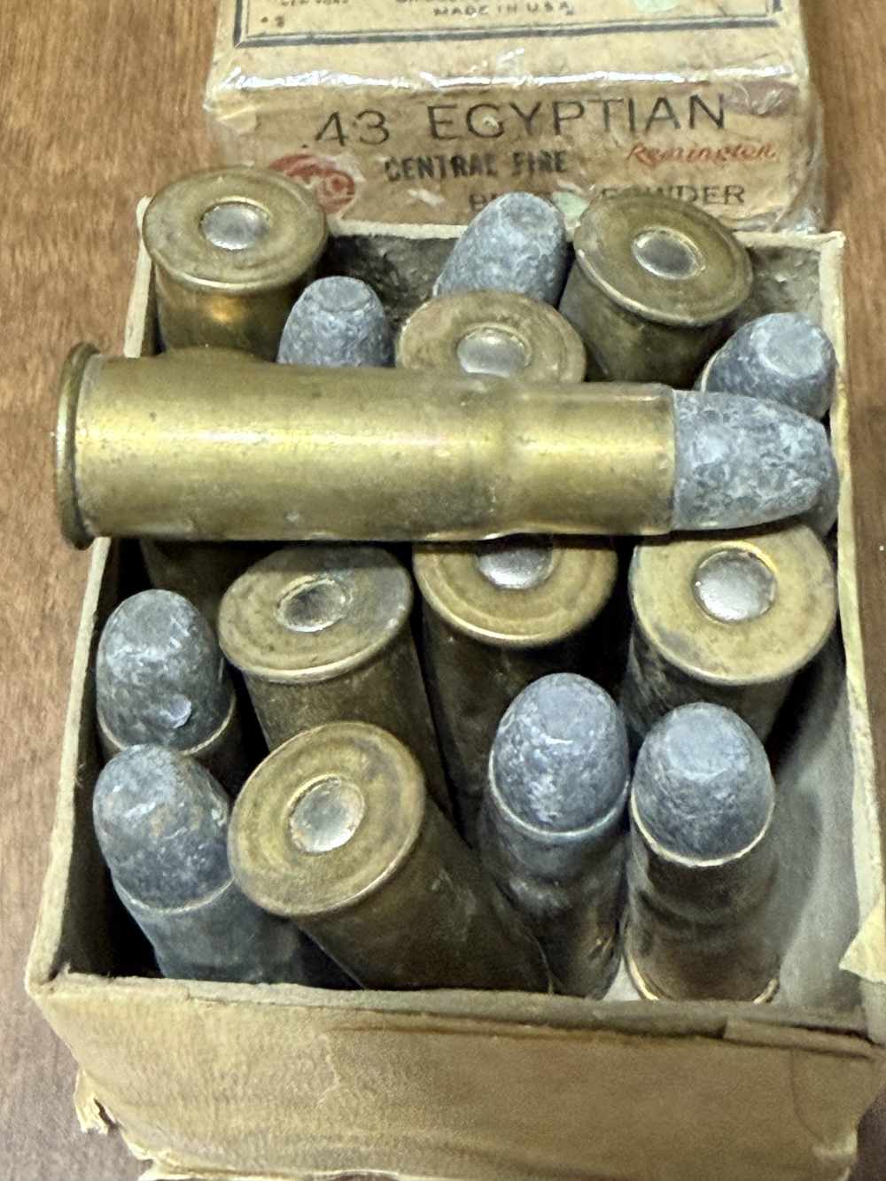 19 rounds of Remington UMC 43 Egyptian black powder cartridges -img-3
