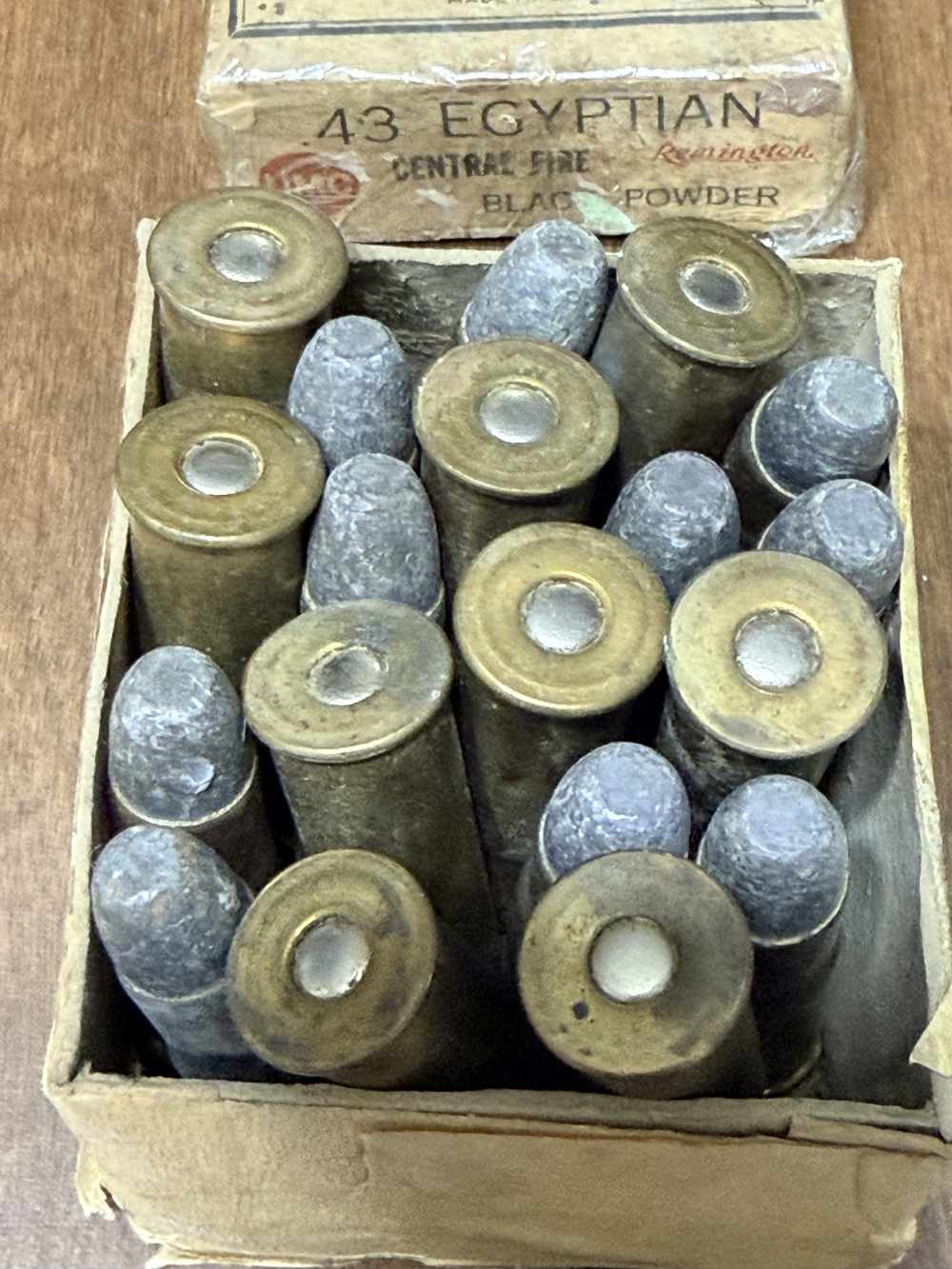 19 rounds of Remington UMC 43 Egyptian black powder cartridges -img-2