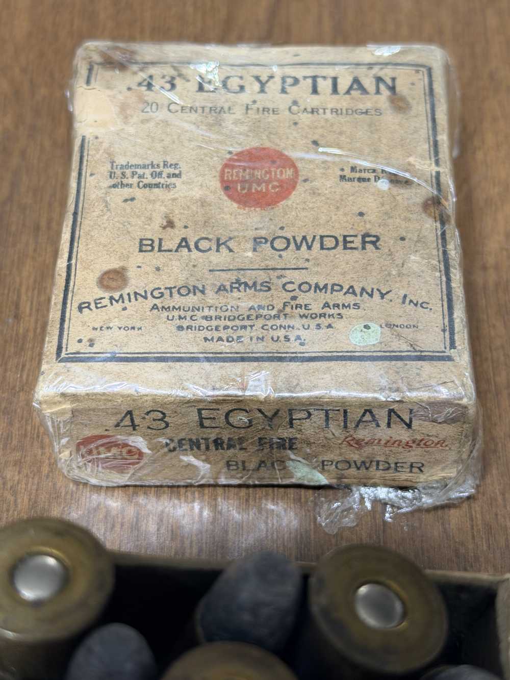 19 rounds of Remington UMC 43 Egyptian black powder cartridges -img-1