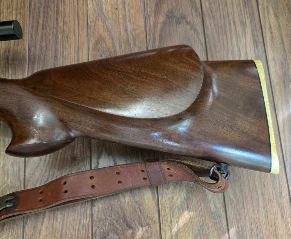 Winchester Model 70 .243 Win Super Heavy Barrel - Nice-img-6