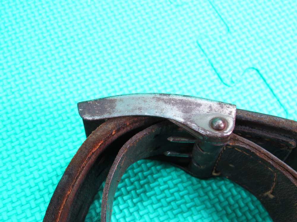 German WWII Army Belt Leather with Buckle Nice Condition "Gott Mit Uns"-img-7