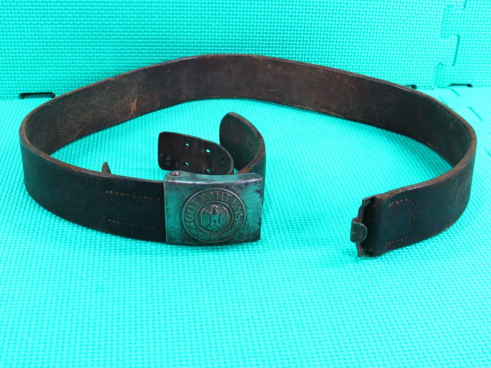 German WWII Army Belt Leather with Buckle Nice Condition "Gott Mit Uns"-img-0