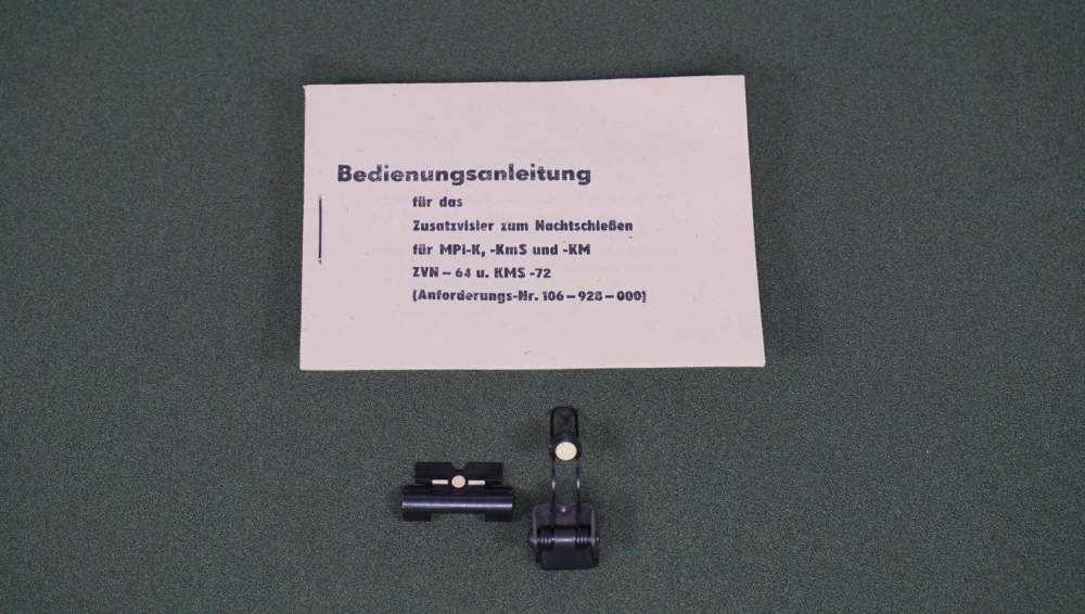 East German DDR ZVN-64 AK Night Sight Set NOS w/ Original Manual-img-2