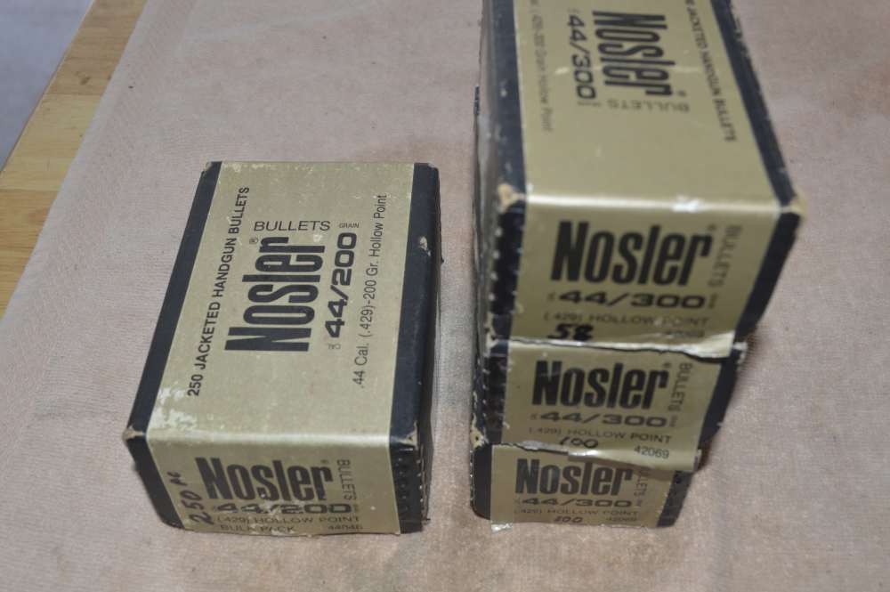 Nosler 44 cal Bullets Mixed weights, 200g & 300g + Free Bonus Bullets-img-0