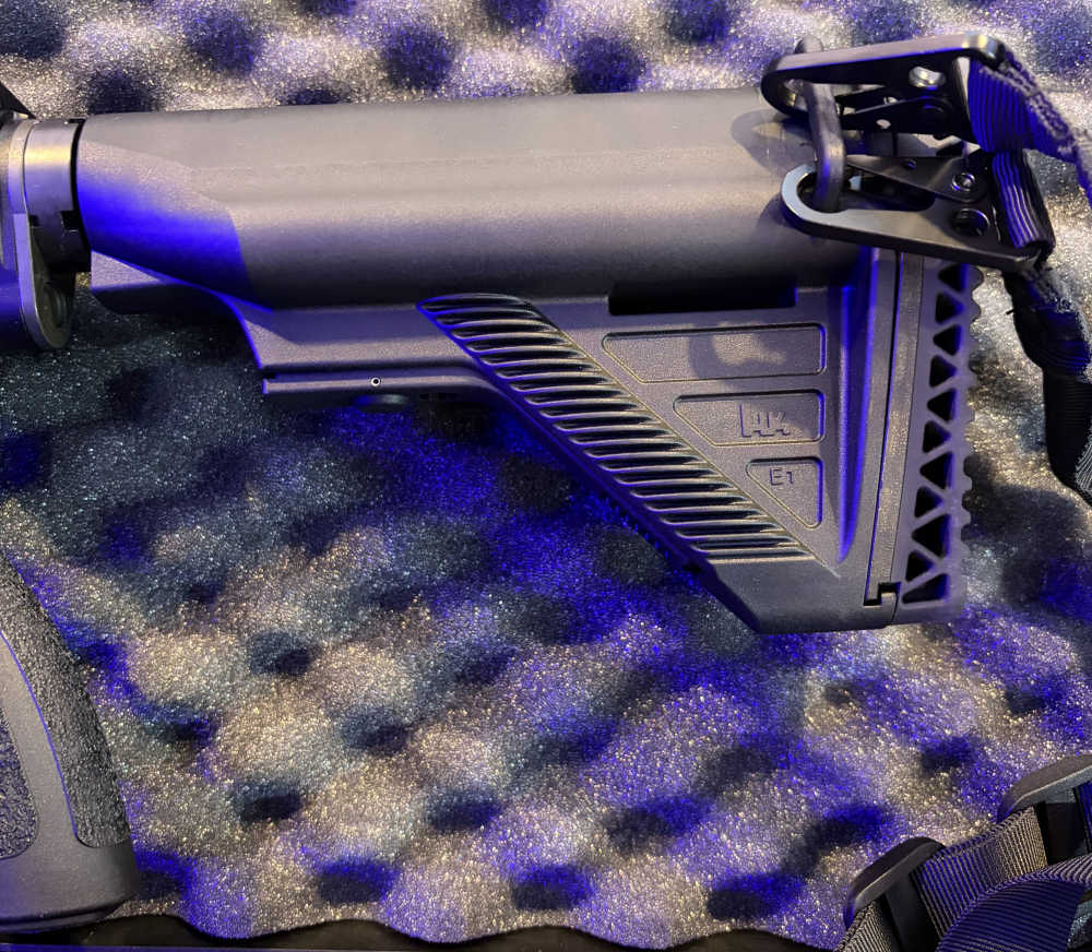 Heckler & Koch MR556A1, Hard Case, 5 mags, Aimpoint Red Dot, Ammo & Cans-img-11