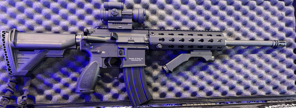 Heckler & Koch MR556A1, Hard Case, 5 mags, Aimpoint Red Dot, Ammo & Cans-img-1