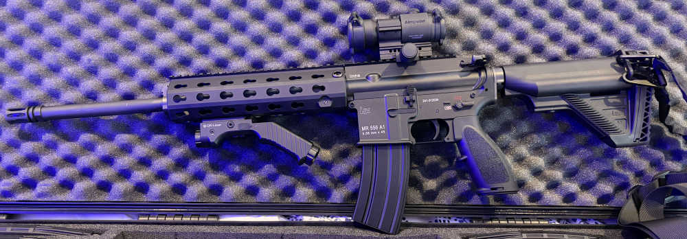 Heckler & Koch MR556A1, Hard Case, 5 mags, Aimpoint Red Dot, Ammo & Cans-img-2