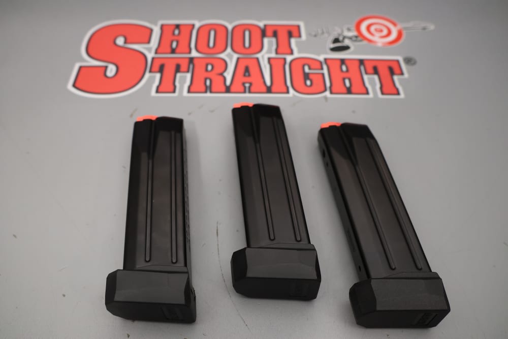 Lot O' Three (3) AREX 9mm 17rd Pistol Mags w/ Pouch-img-2