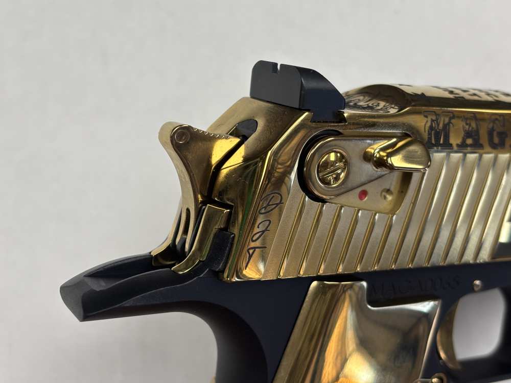 MAGNUM RESEARCH TRUMP “MAGA” EDITION 50AE 6 INCH. NO RESERVE -img-7