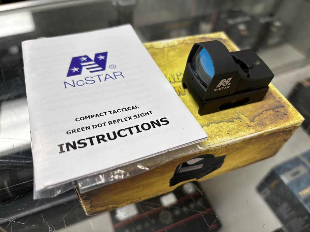 NcStar Compact Tactical Green Dot Sight-img-1