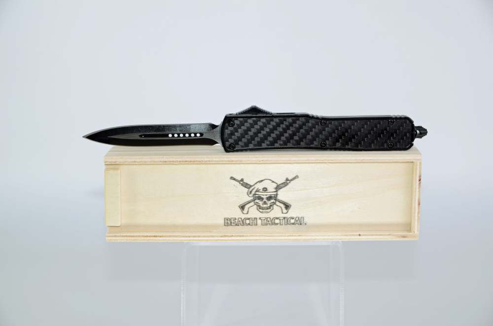 Automatic Knife Carbon Fiber Assailant OTF Dagger Blade Everyday Carry-img-0