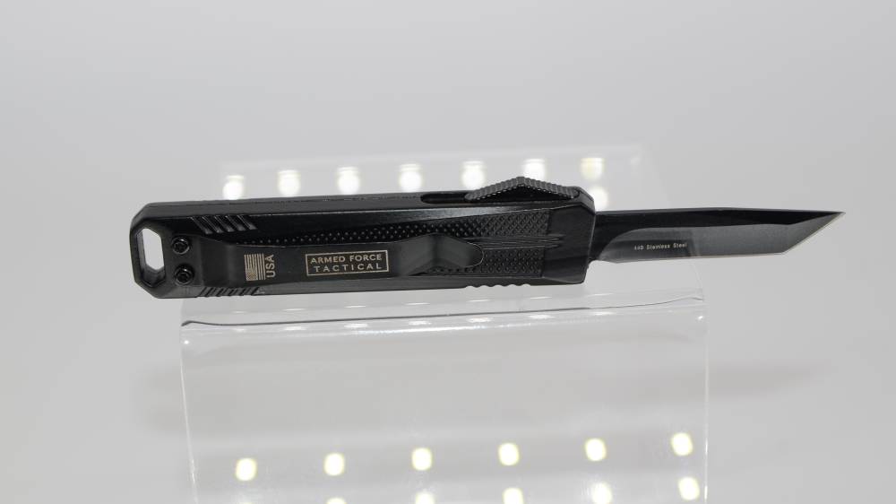 Black Tanto Blade Automatic OTF Knife with Belt Clip & Lanyard Hole -img-2
