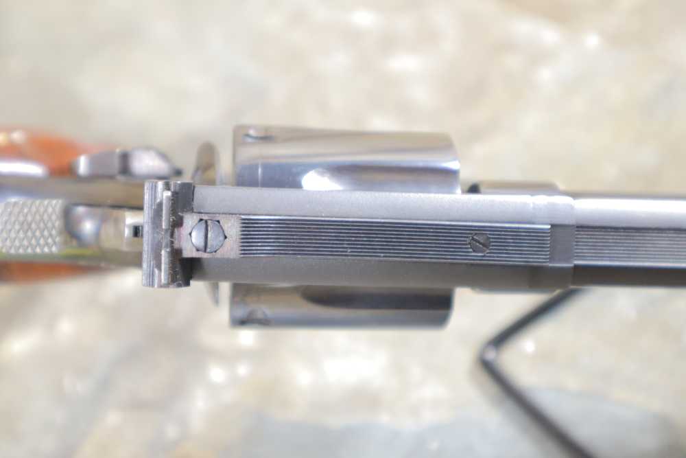 Gorgeous Smith & Wesson Model 586 No Dash .357Mag Penny Bid NO RESERVE-img-41