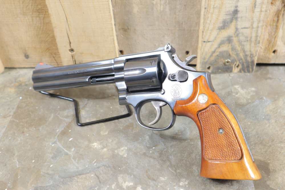 Gorgeous Smith & Wesson Model 586 No Dash .357Mag Penny Bid NO RESERVE-img-5