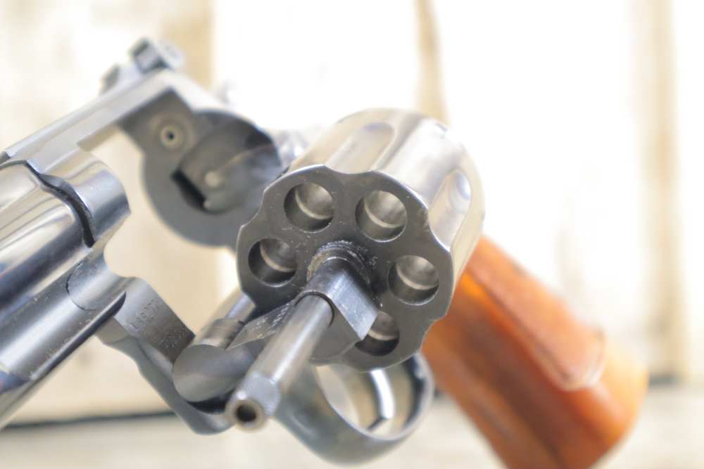 Gorgeous Smith & Wesson Model 586 No Dash .357Mag Penny Bid NO RESERVE-img-59