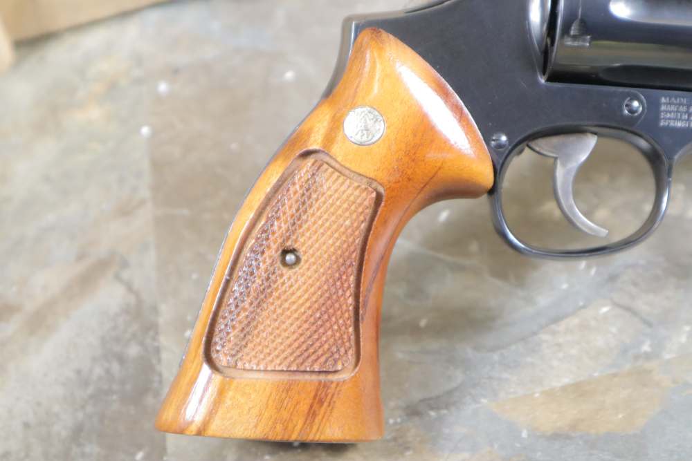 Gorgeous Smith & Wesson Model 586 No Dash .357Mag Penny Bid NO RESERVE-img-21