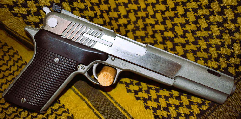 RARE AMT Automag V .50 AE Big Boy Original Box 2 Mags Collector Nice-img-2