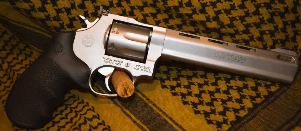 Taurus Tracker 627 6 Inch Barrel Handgun Hunter .357 Mag 7 Shot Old Model-img-2